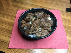牛ハラミ焼肉丼 Beef Harami Yakiniku Rice Bowl