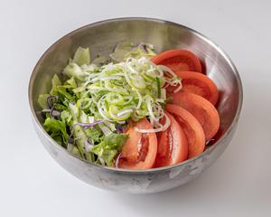 新鮮トマトサラダ