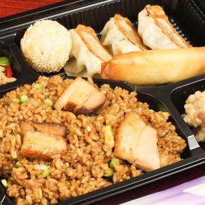 向陽飯店 角煮炒飯弁当