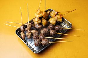 鶏素揚げ串12本盛り Assorted Chicken Skewer - Without Batter (12)