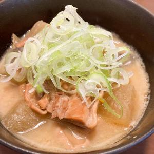 もつ煮込み(大)