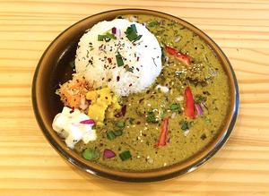 チキンごろっと！自家製ペーストのグリーンカレー Home made paste green chiken curry