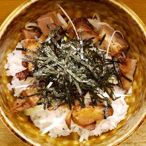 チャーシュー丼