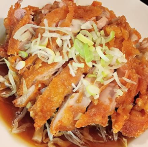 ユウリンチー 油淋鶏 Crispy fried chicken