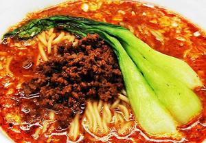 刀削麺(担々麺)