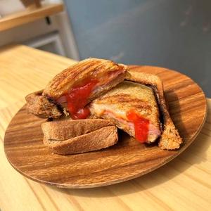ホットサンド(チリベーコンチーズ 1辛)