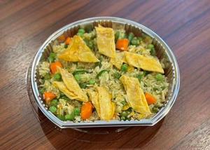 玉子と野菜の台風チャーハン Thai fried rice vegetable with egg