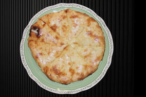 チーズナン Cheese Naan