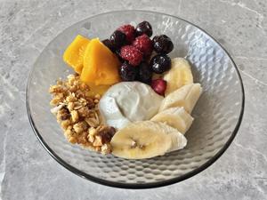 グリークヨーグルト＆マンゴーベリー/Greek Yogurt ＆ Mango Berry