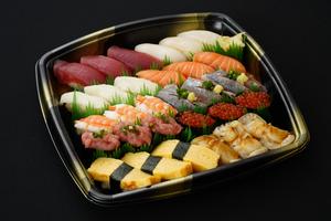 回転寿司やまと やまと3人前