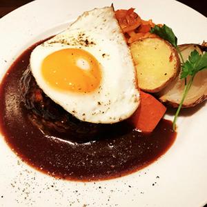 目玉焼きのせハンバーグ 180g