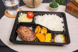 おろしポン酢ハンバーグ 120g(ディナー)