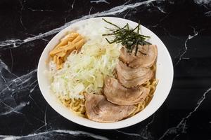 ネギたっぷり塩ダレ油そば(並)