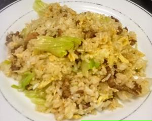 豚肉とレタスの醤油チャーハン