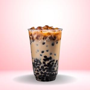 【定番】黒糖タピオカミルクティー|もちもち食感・デザートドリンク