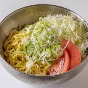 道産名物ラーメンサラダ