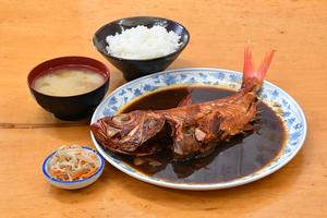 煮魚定食(2500)