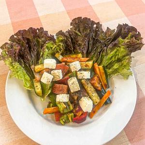 パニールティッカサラダ Paneer Tikka Salad