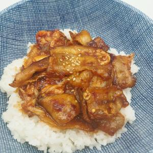 濃厚豚キムチ丼