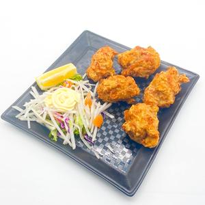 鶏肉の唐揚げ