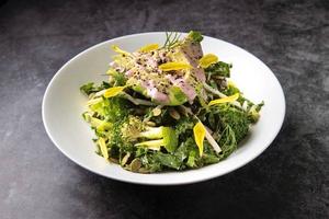 ケールのサラダ / Kale Salad - Vegan