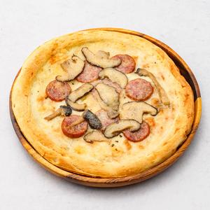 きのことソーセージのピザ【単品】