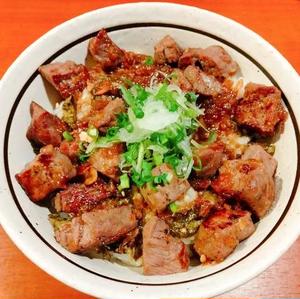 牛ステーキ丼