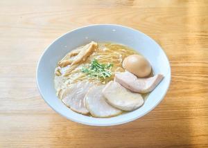 特製鶏チンタンラーメン(塩)大盛り