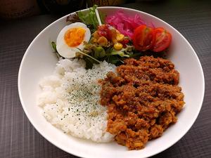 スパイスキーマカレー