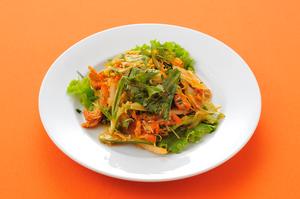 自家製ドレッシングサラダ green salad