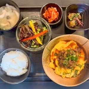 牛すきとろたま定食