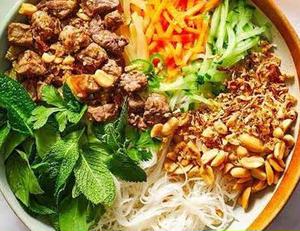 焼肉麺まぜ