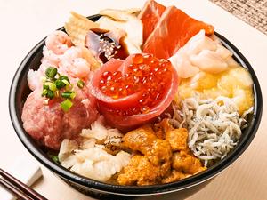 魚丼 ゴールデン丼 (169)