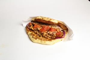 チキンケバブナンサンド KEBAB-NAAN-SAND