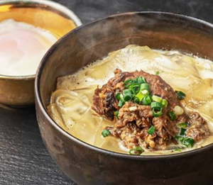 【白湯】 温泉卵入り極太春雨 soy milk soup Super-thick Bean Curd Vermicelli