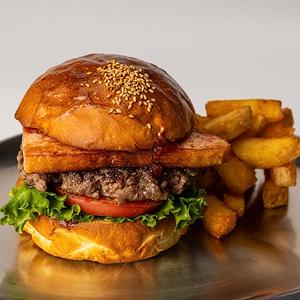 厚切りベーコンバーガー