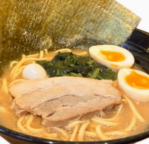 味玉ラーメン Flavored Egg Ramen