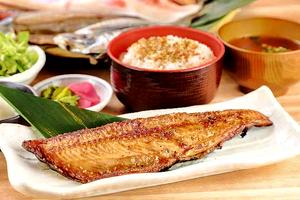 【特製】ホッケの醤油干し定食