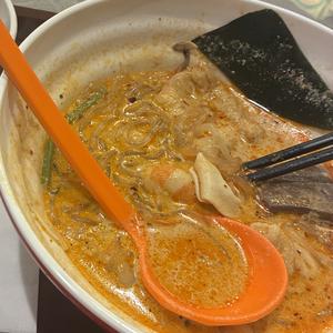 牛百叶 (ゼンマイ) 麻辣湯