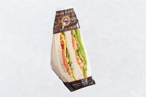 エビアボカド&フレッシュ野菜のコンビサンド