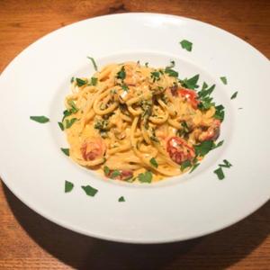 生ウニとチェリートマトのトマトクリームソース “スパゲッティ”