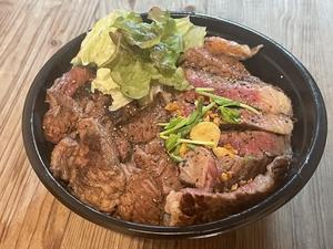 【人気No.2】贅沢Wステーキ丼～サーロインと赤身の饗宴～