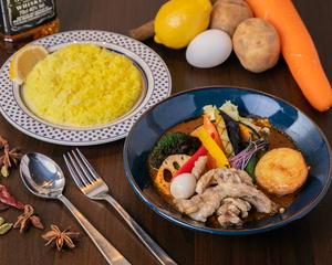 【百名店2024受賞】せせりベジココナツカレー Chicken Neck Meat and Coconuts Curry