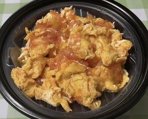 【丼ぶり】トマトと卵炒め丼 西柿炒蛋盖