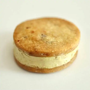 米粉バターサンド|ピスタチオ