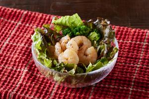 ガーリックシュリンプサラダGarlic Shrimp Salad