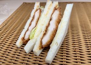 手つくりチキンカツサンド