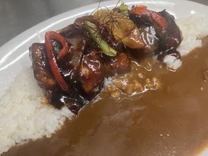 黒酢酢豚カレー