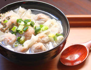 手作りワンタン【福清肉燕】「スープ料理」