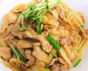 ドカ盛りスタミナ丼W Double Stamina Rice Bowl